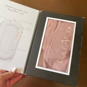 DockAtot spade cover Deluxe+ Ginger Chambray